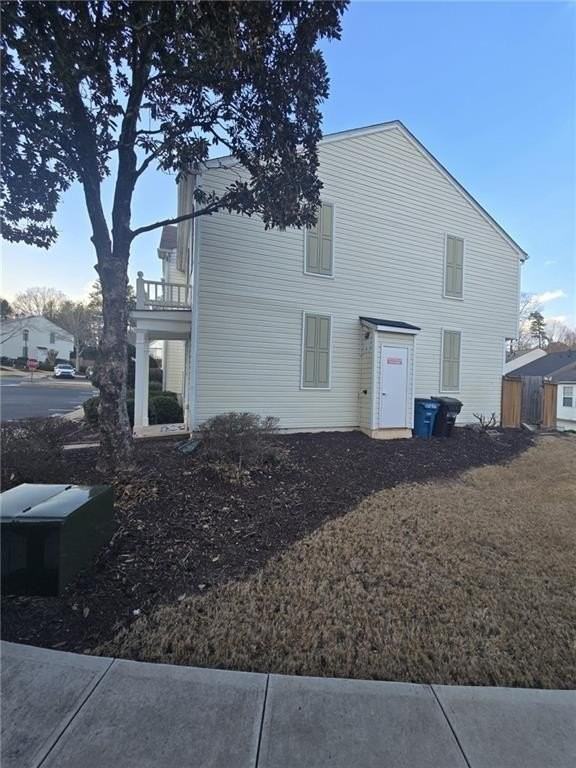 1090 Kilmington Ct - Photo 2 of 27