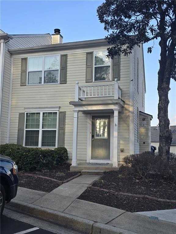1090 Kilmington Ct - Photo 4 of 27