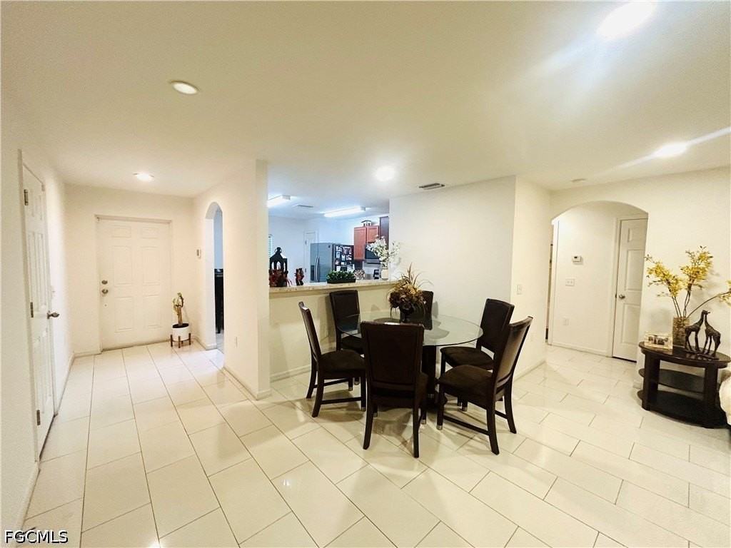 745 Evening Shade Ln - Photo 5 of 32