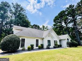 featured image of 60 Line Creek Ln