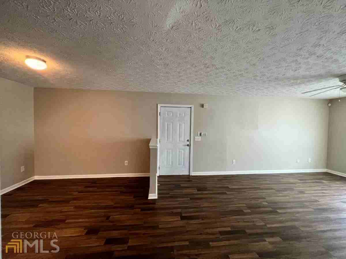 13101 Fairington Ridge Cir #101 - Photo 5 of 28