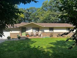 featured image of 11816 Highridge Dr