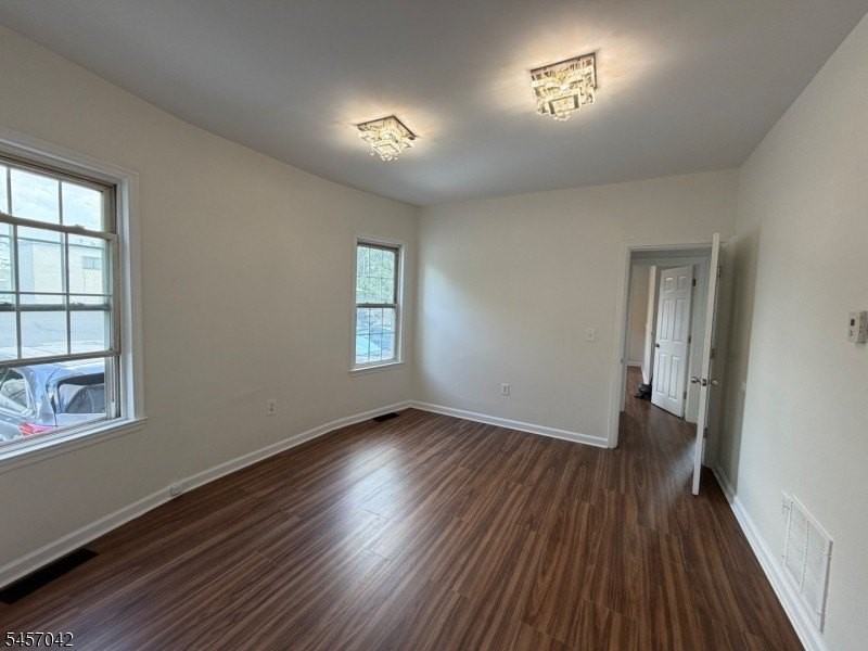 386 Washington St - Photo 5 of 12