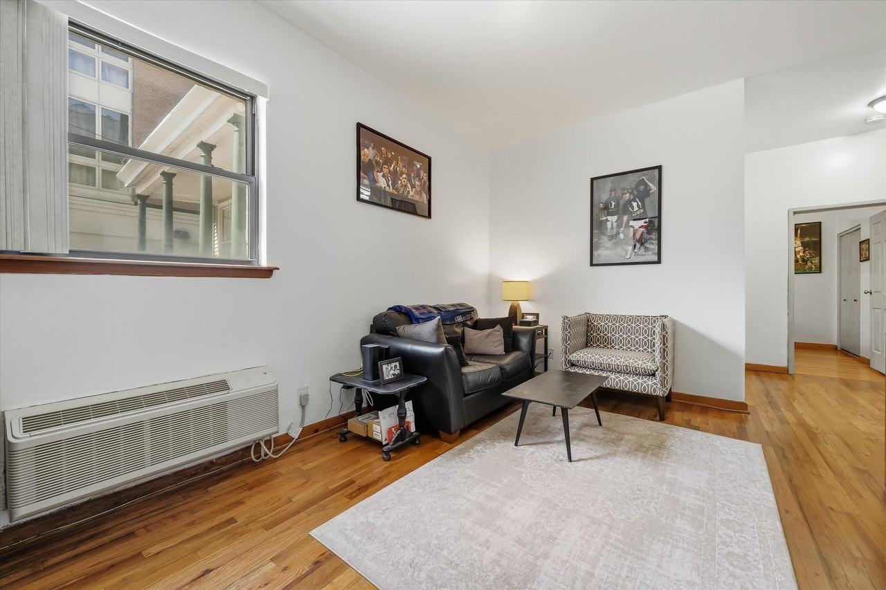 416 68th St #15 - Photo 6 of 19