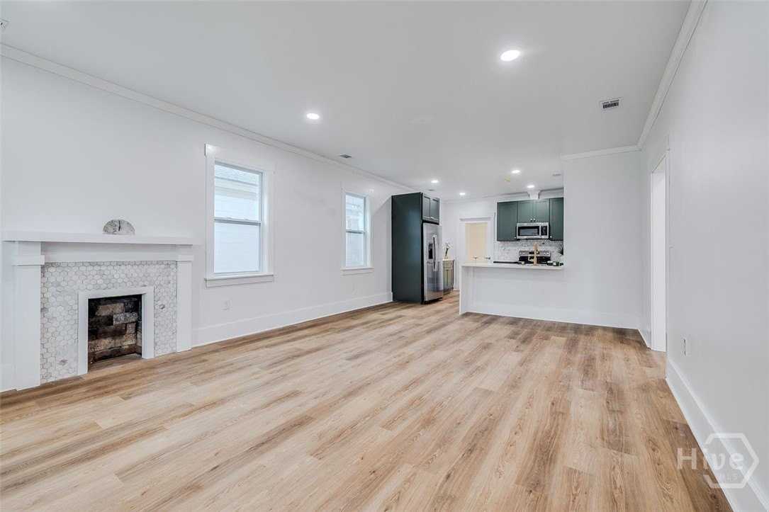 1018 Seiler Ave - Photo 5 of 36