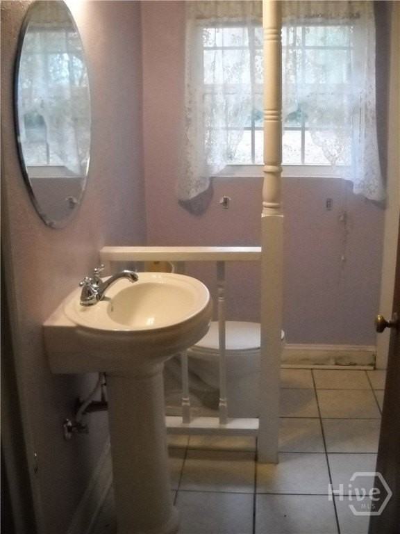 108 Cedar Dr - Photo 3 of 5