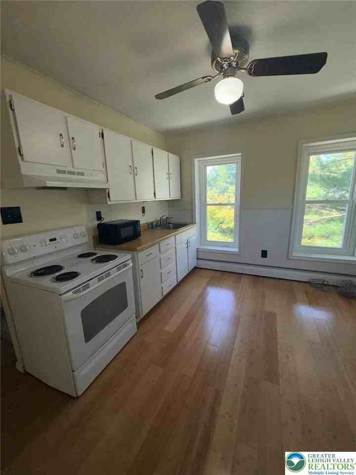 847 S Filmore St #843 - Photo 4 of 16