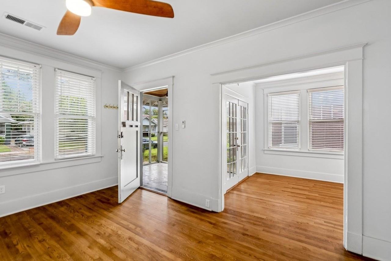 2095 Washington Ave - Photo 4 of 28
