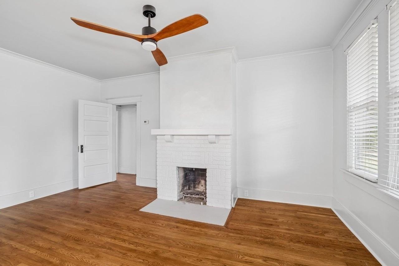2095 Washington Ave - Photo 5 of 28