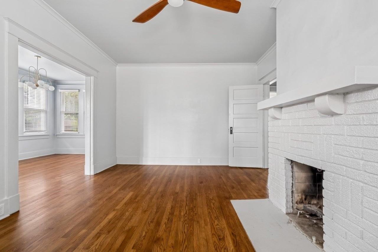 2095 Washington Ave - Photo 7 of 28