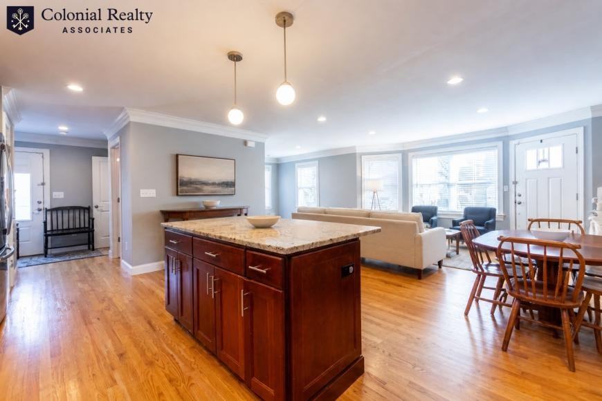 233 Grove St - Photo 7 of 10