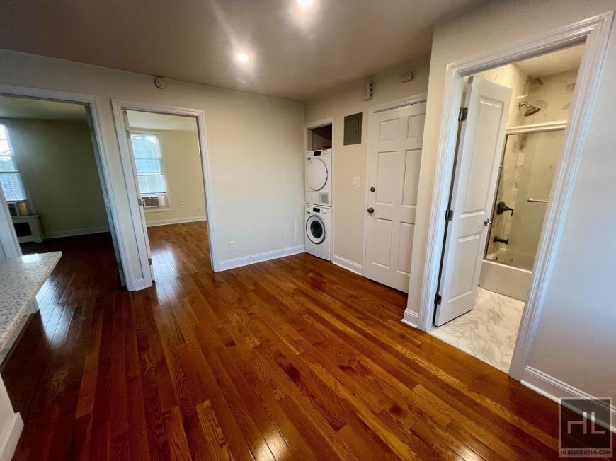 6921 6th Ave - Photo 4 of 10