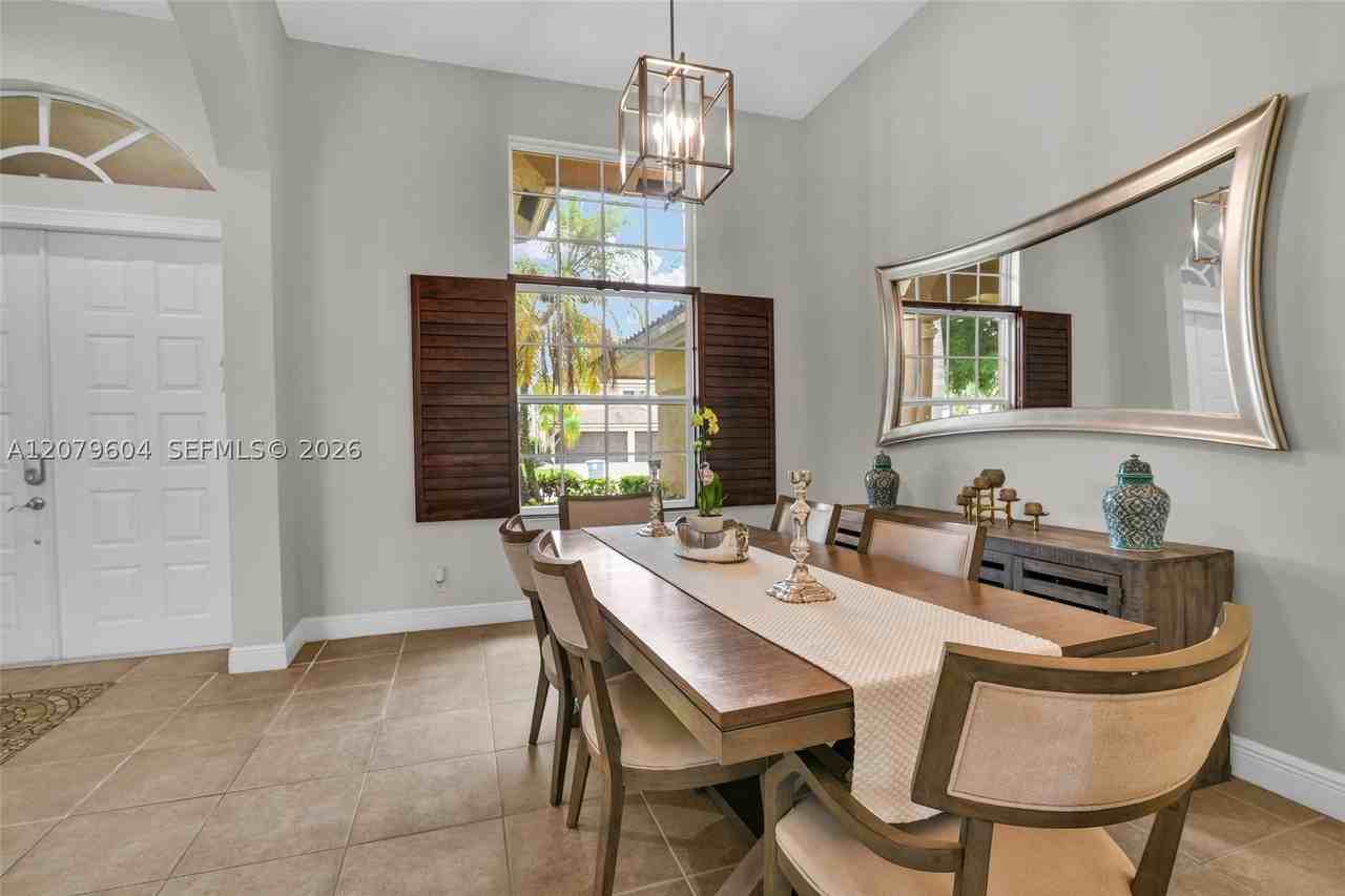 20051 Ocean Key Dr - Photo 7 of 47
