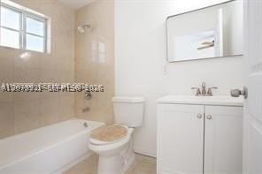 3761 Sw 45th Ave #0 - Photo 3 of 7