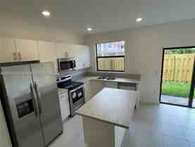 883 Ne 211th St #883 - Photo 1 of 1