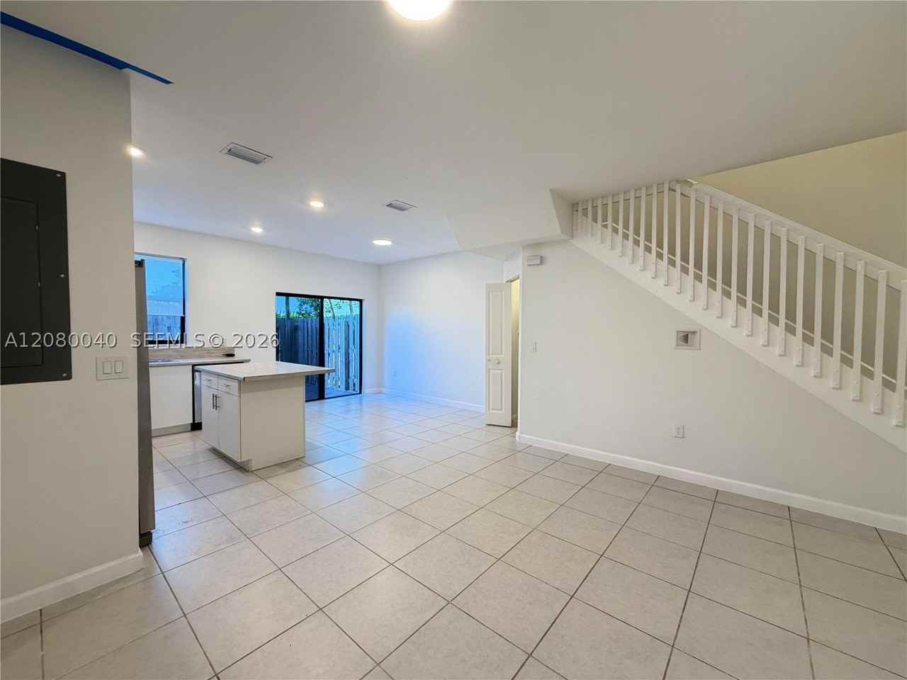 883 Ne 211th St #883 - Photo 4 of 18