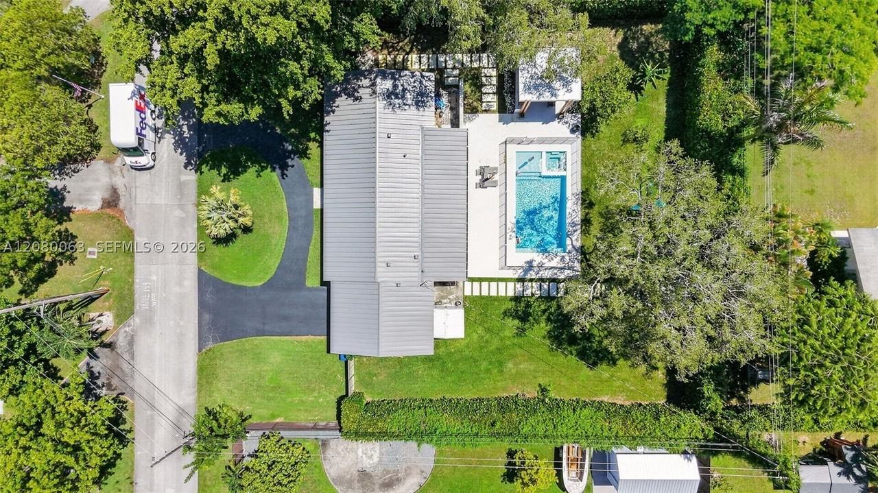14220 Sw 86th Ave #0 - Photo 3 of 48