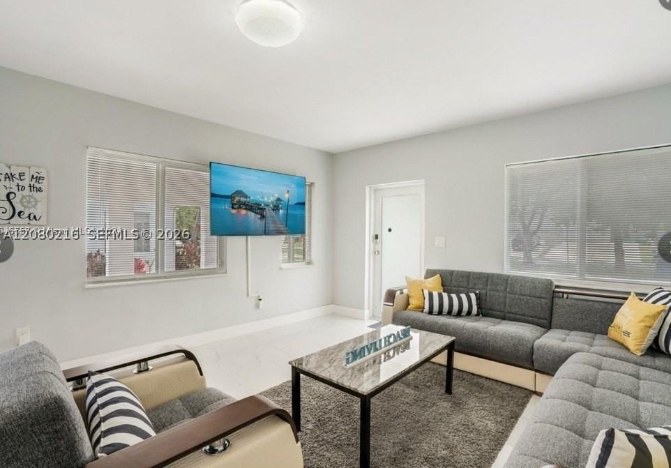 1526 Ne 110th St #A - Photo 6 of 27