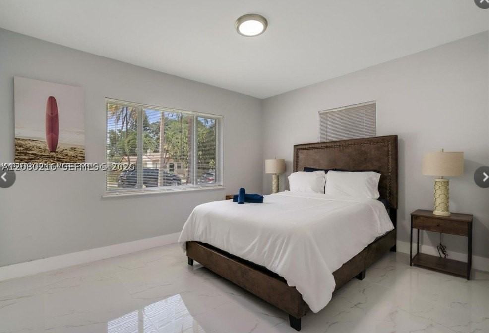 1526 Ne 110th St #A - Photo 5 of 27