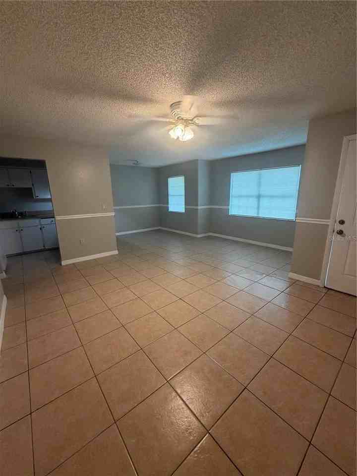2121 S San Gully Rd #19 - Photo 3 of 15