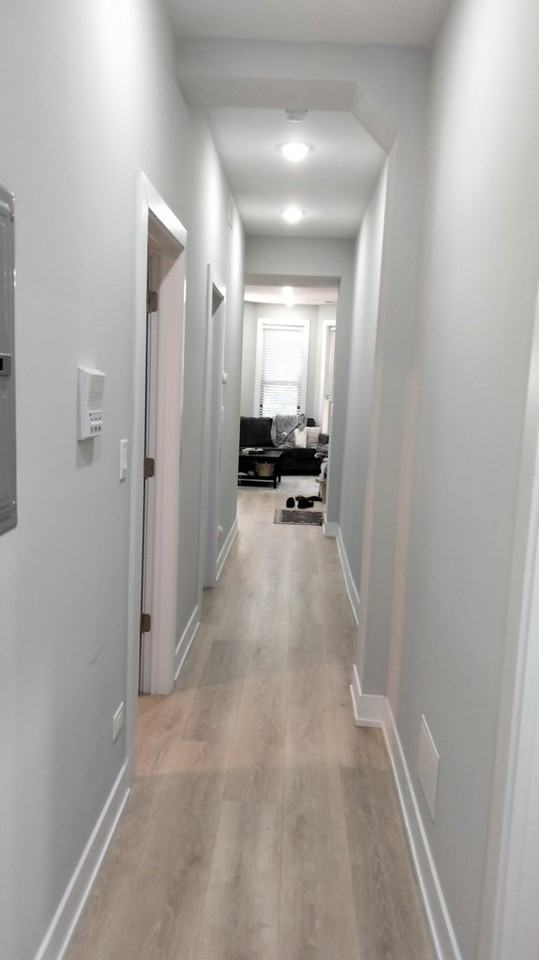 N Clark St #3 - Photo 5 of 8