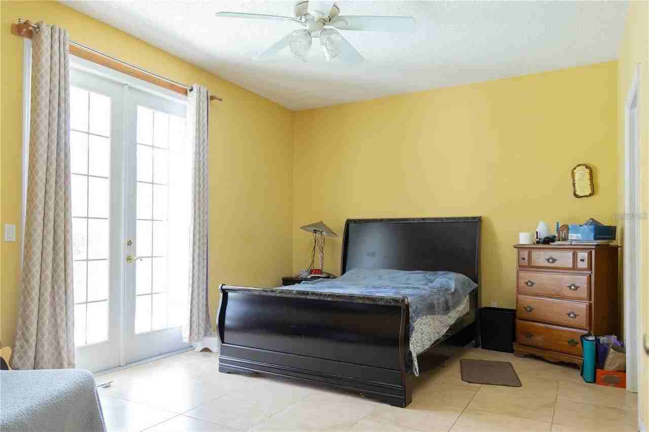 4940 Bellthorn Dr - Photo 7 of 14