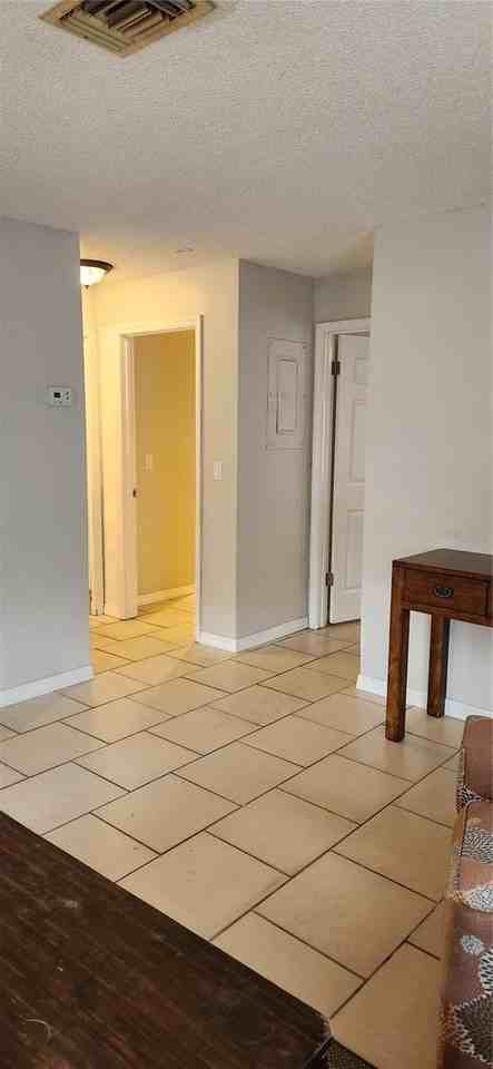 5004 Avery Rd - Photo 5 of 13