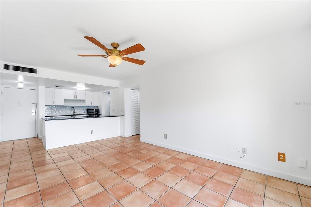 5820 N Church Ave #422 - Photo 6 of 36