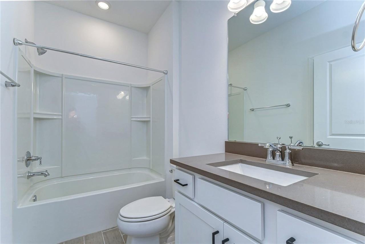 17751 Everlong Dr - Photo 6 of 50