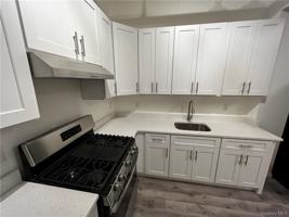 featured image of 102 North St #4