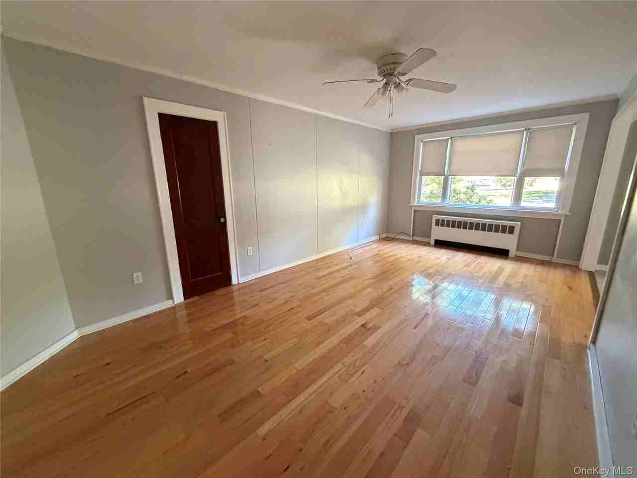 112 Green St #2 - Photo 5 of 9