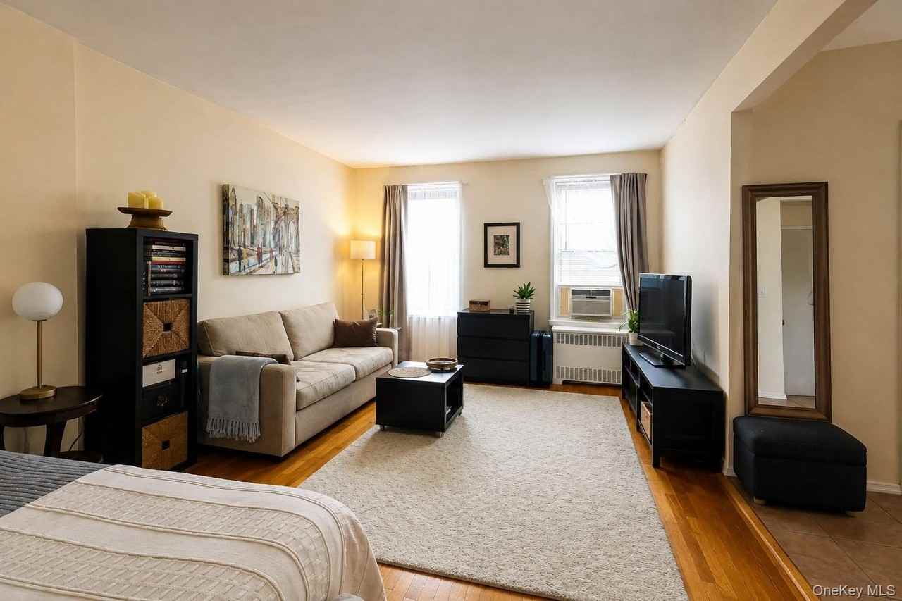 9915 66th Ave #5A - Photo 4 of 25