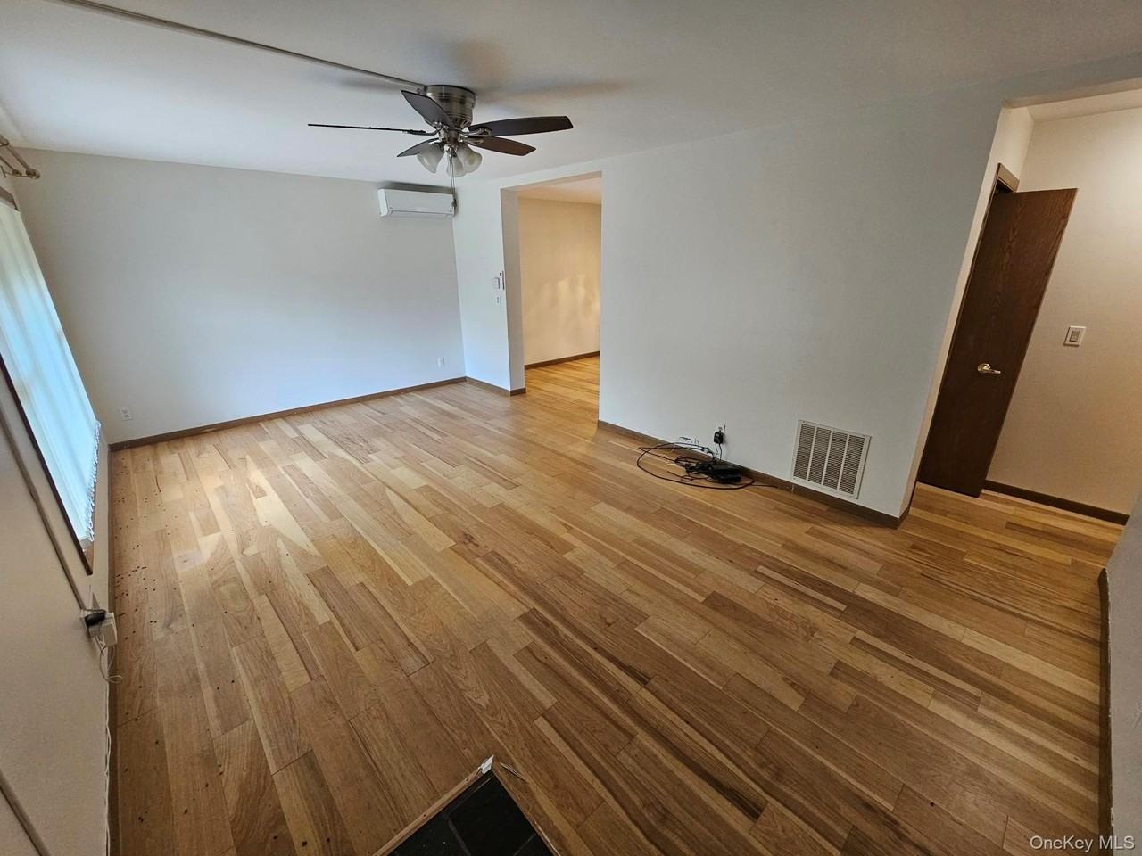 49 Beechwood Ave - Photo 2 of 18