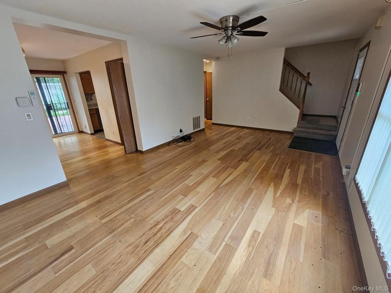 49 Beechwood Ave - Photo 3 of 18