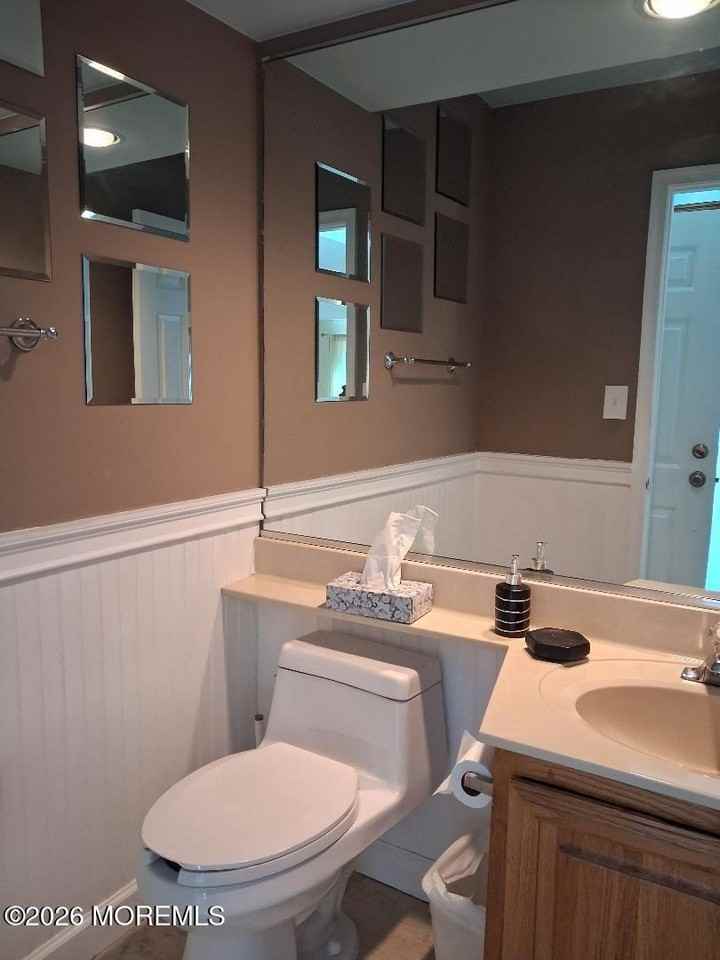 287 Elmwood Ct - Photo 5 of 8