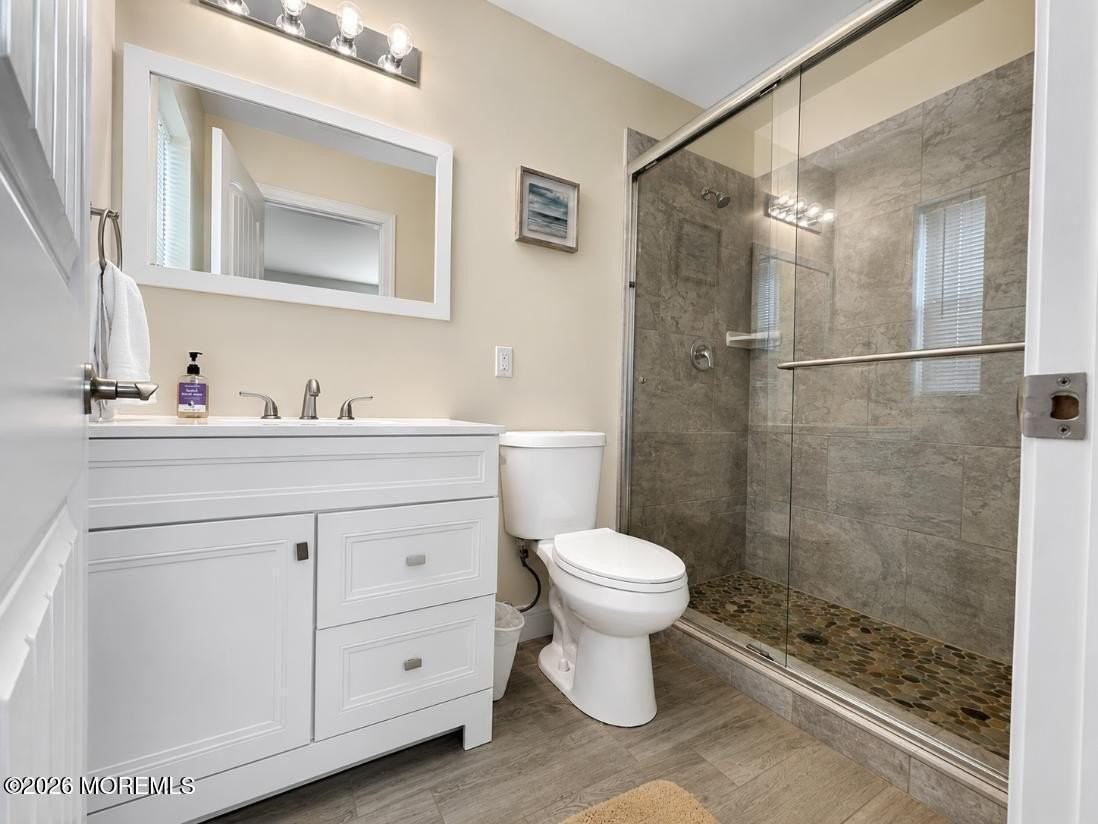 11 Dupont Ave #5 - Photo 6 of 20