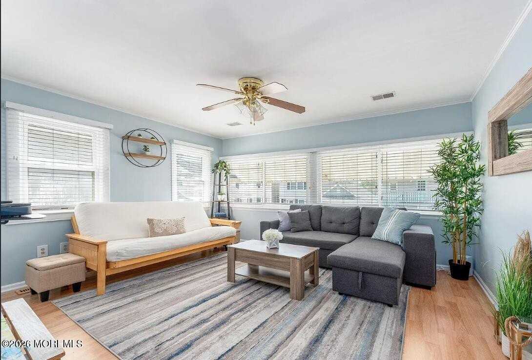 172 1st Ave - Photo 5 of 16
