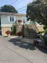 306 Myrtle St - Photo 1 of 1