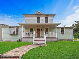 featured image of 674 Morford Ave