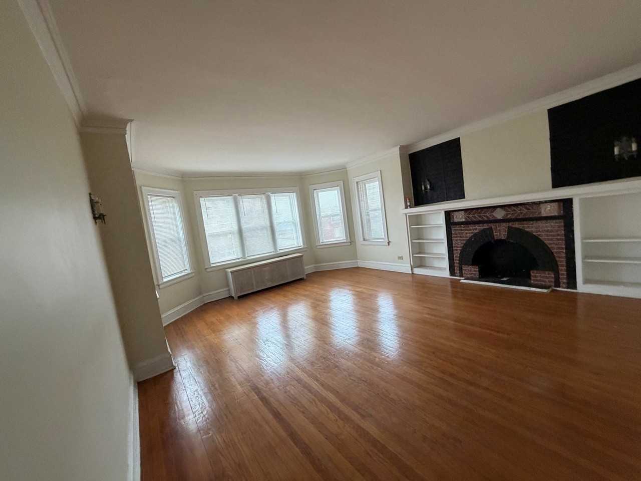 7811 S Constance Ave #2 - Photo 7 of 11