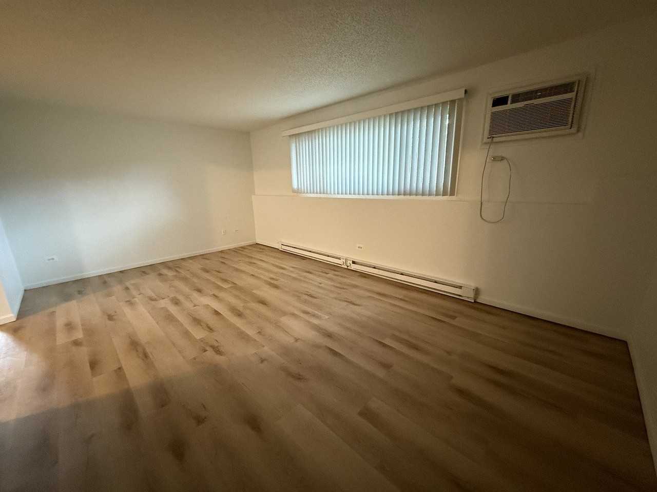 11621 Roberts St #2 - Photo 3 of 14