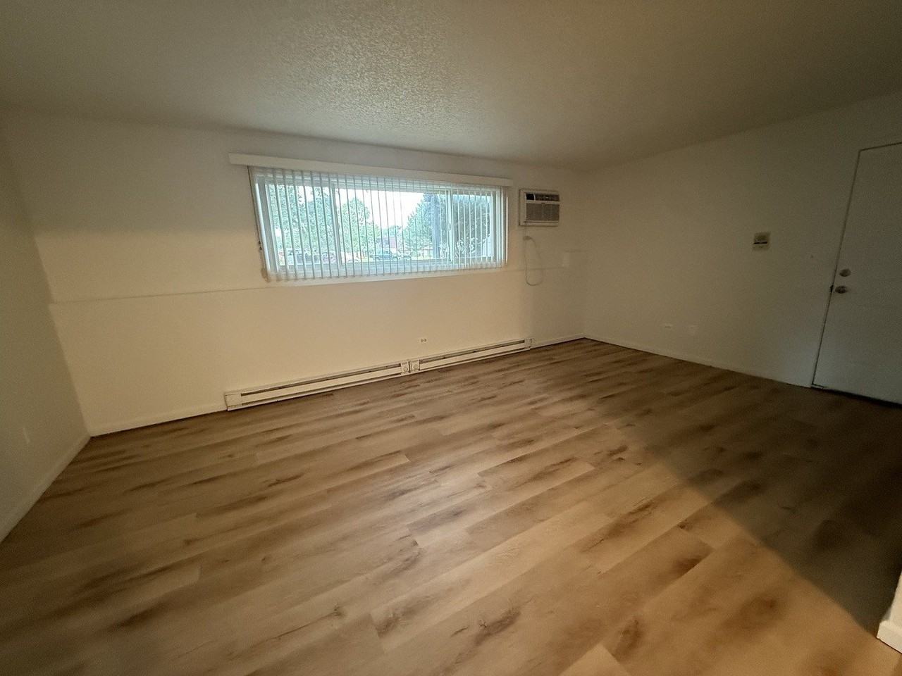 11621 Roberts St #2 - Photo 5 of 14