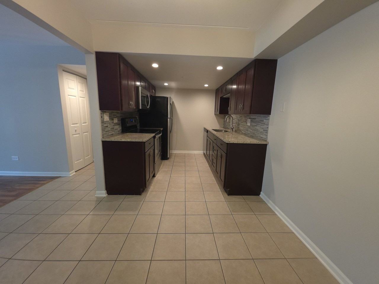 1675 Kiowa Dr #103 - Photo 3 of 11