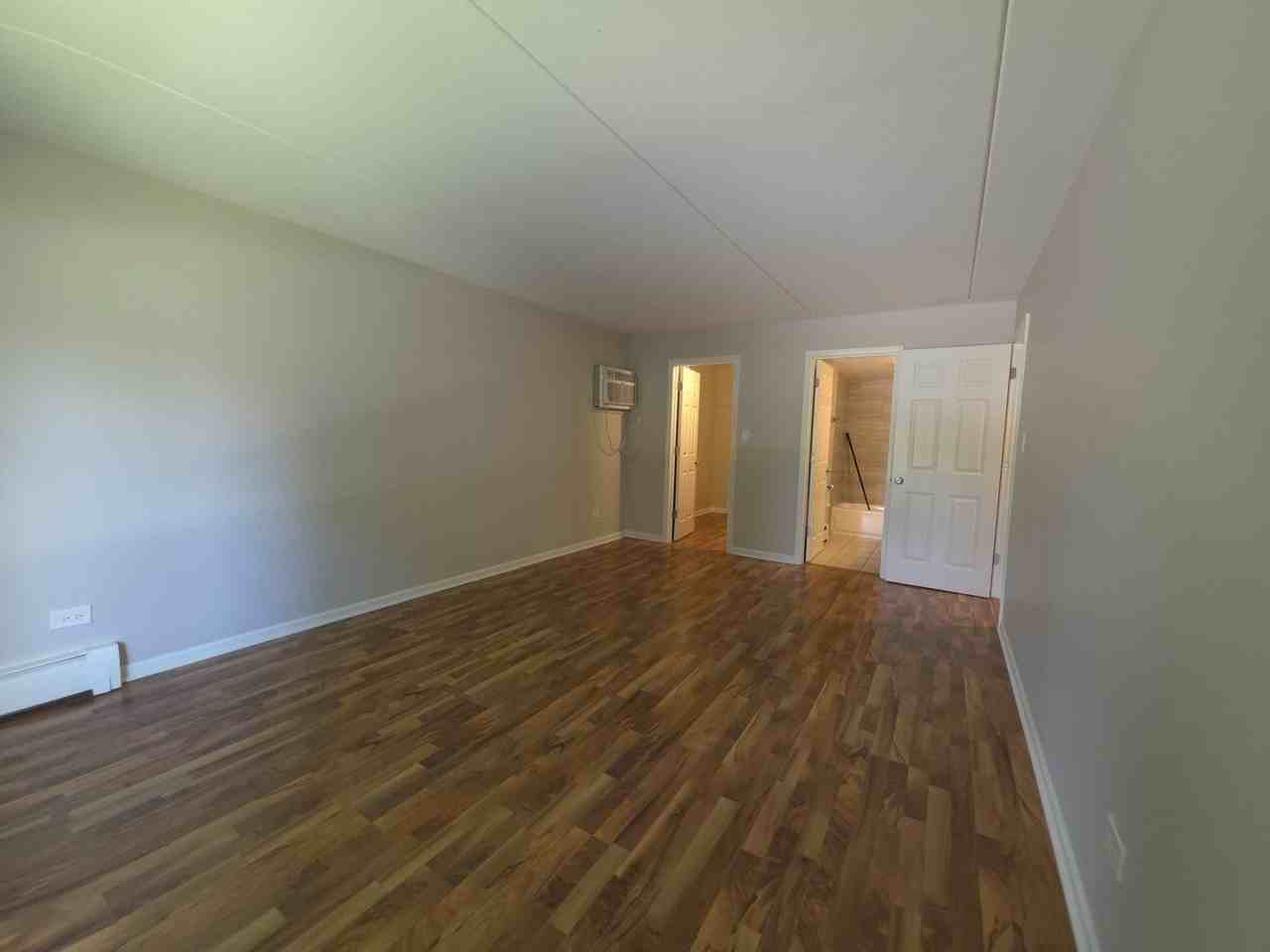 1675 Kiowa Dr #103 - Photo 7 of 11
