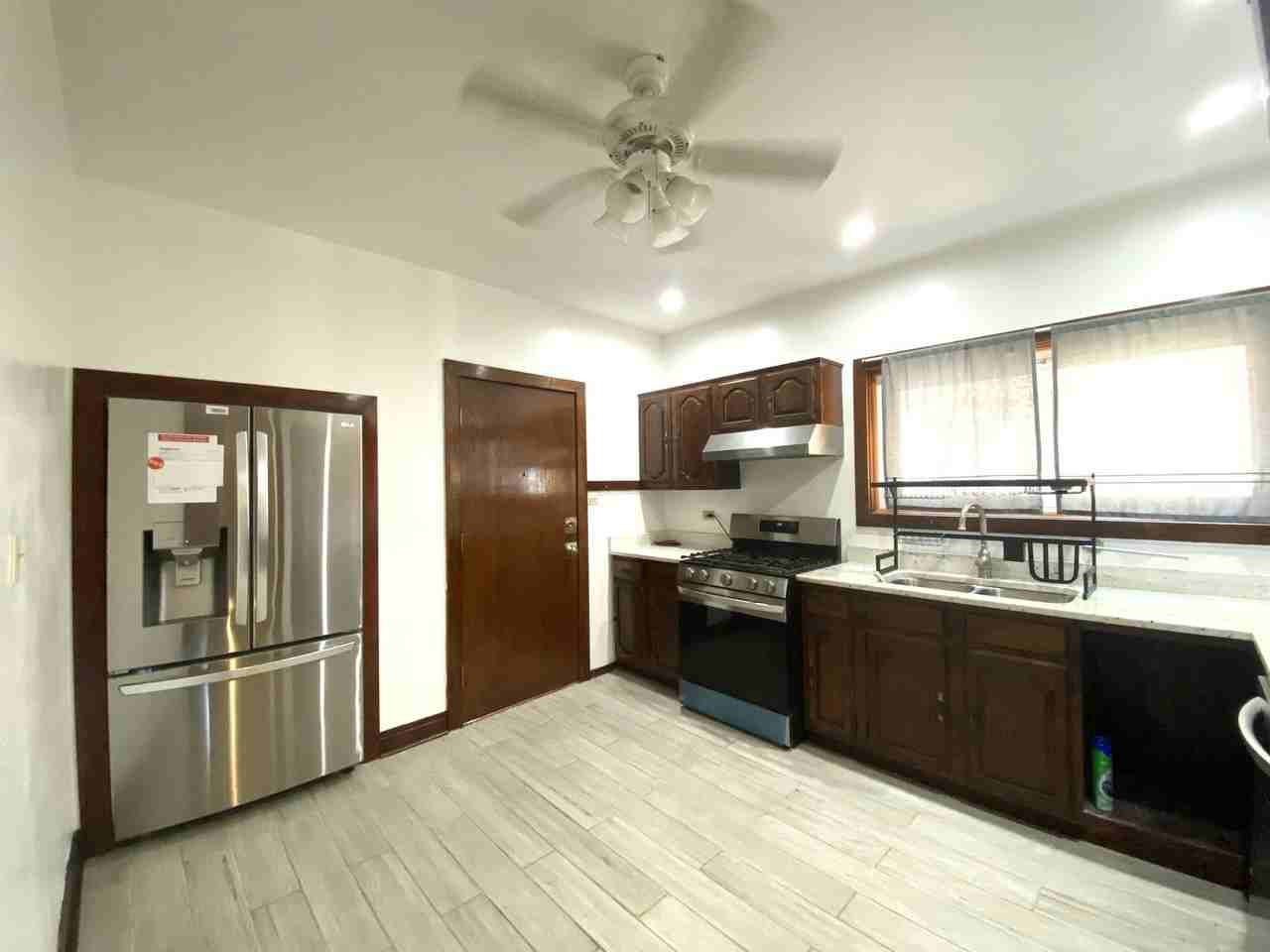 5434 N Spaulding Ave #2nd - Photo 3 of 14