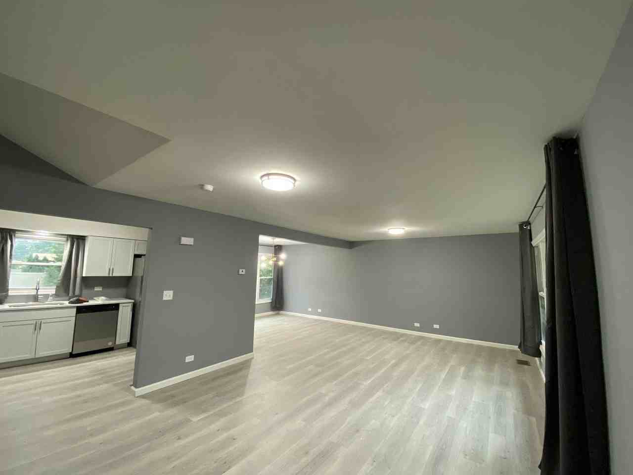819 59th St - Photo 2 of 35