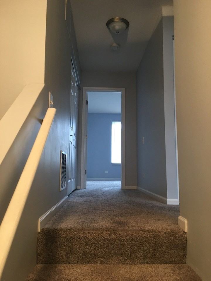 1770 Middlebury Dr - Photo 6 of 10