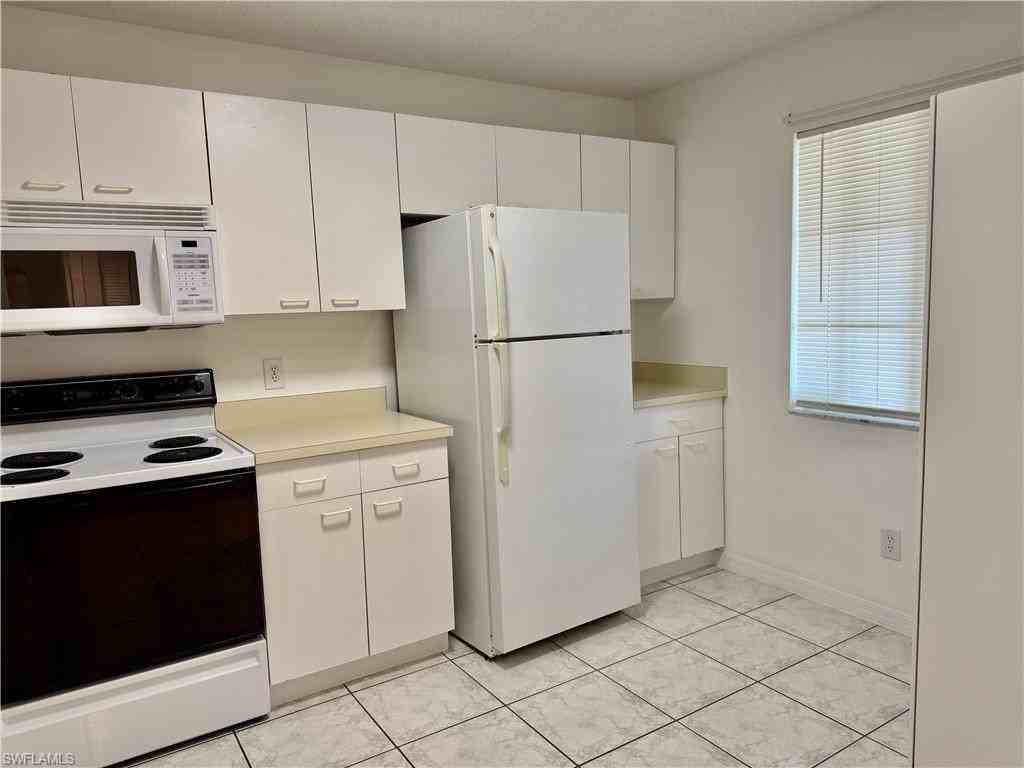 7755 Jewel Ln #103 - Photo 3 of 12