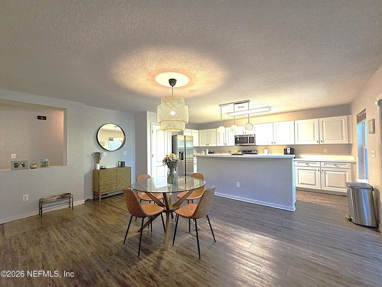 963 Collinswood Dr - Photo 4 of 16