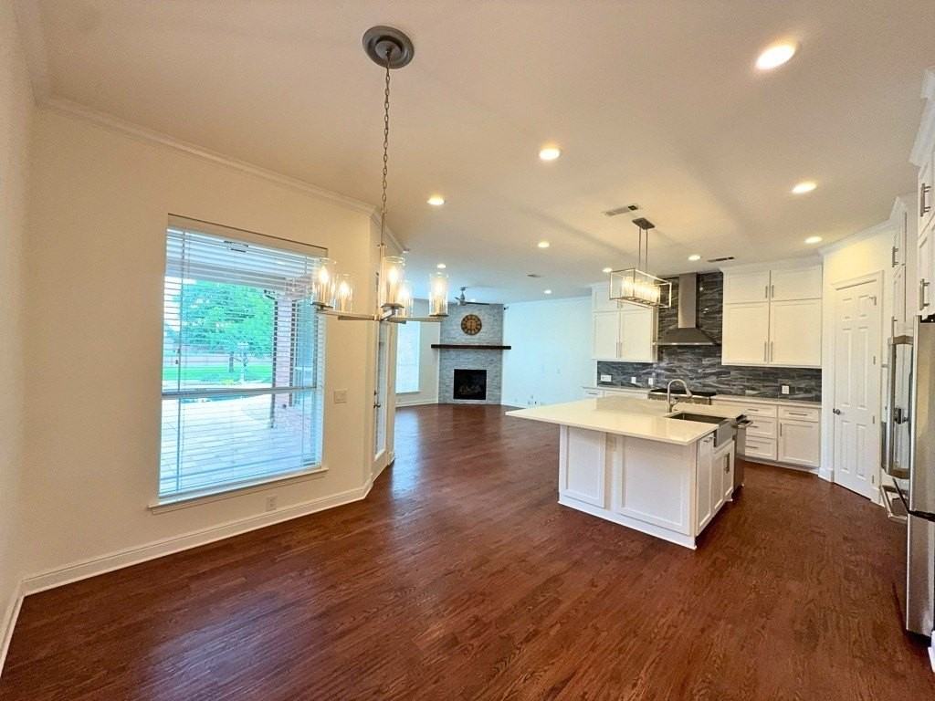 1205 Golden Gate Dr - Photo 7 of 40